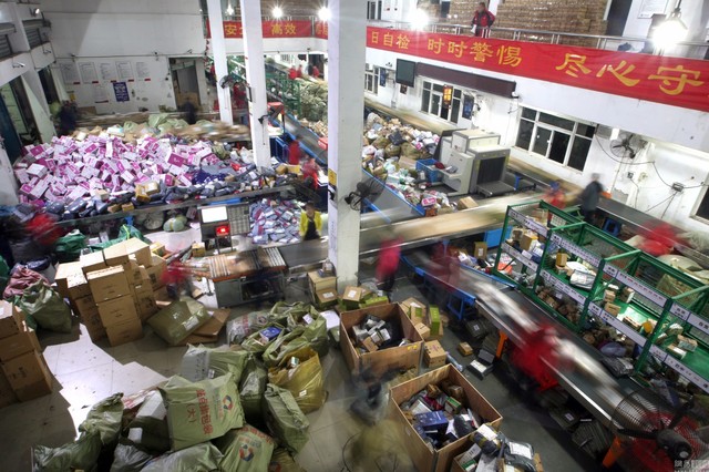 比特币突然狂飙近10万人爆仓