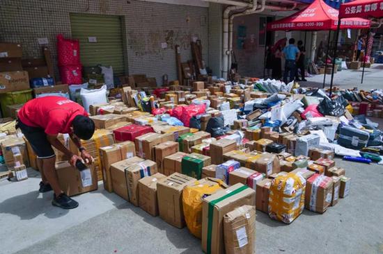 全球金融市场继续动荡加密货币24小时超24万人爆仓