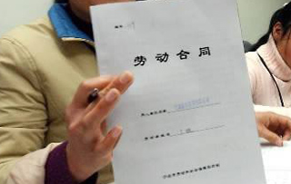 USDT合约涨跌如何判断？技术分析市场情绪与基本面因素全解析